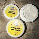 Porcelana Whitening Day Cream